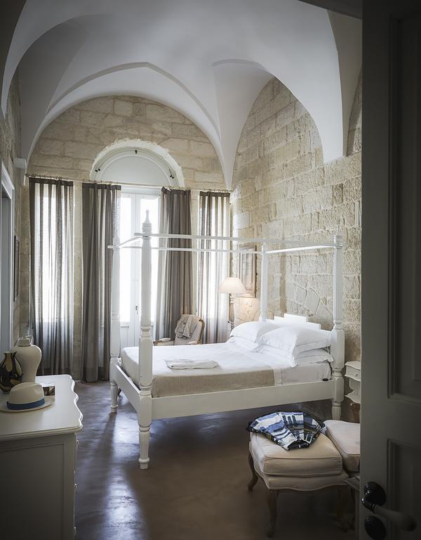 Don Totu - Dimora Storica Bed & Breakfast San Cassiano  Bagian luar foto